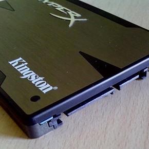 Hyper X Kingston-SSD-120 Gb-porte-Sata